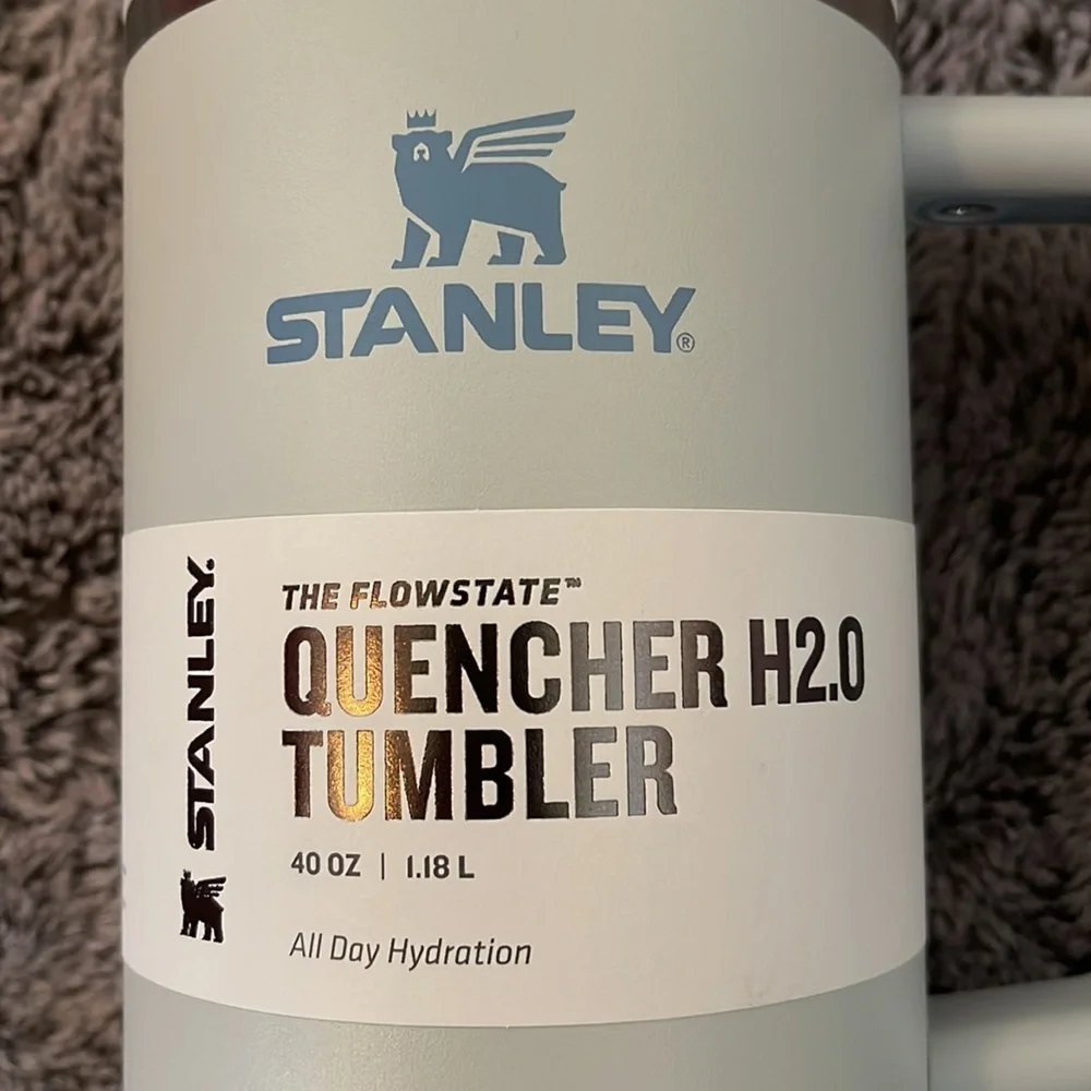 STANLEY THE FLOWSTATE QUENCHER H2.0 TUMBLER 40 OZ ALL DAY HYDRATION NEW - Picture 4 of 12